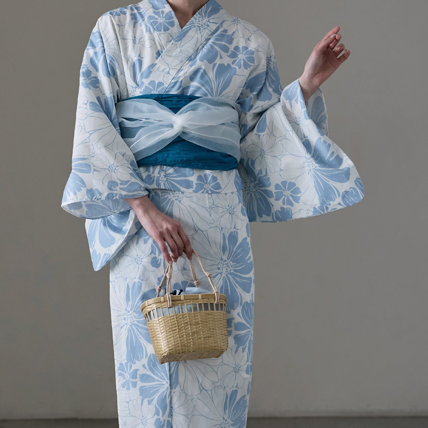 Quimono Yukata Tradicional em  - Ethnic Fashion Dress avaliação e preço